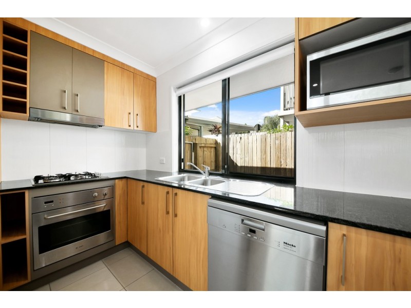 2/57 YORK STREET, Nundah QLD 4012