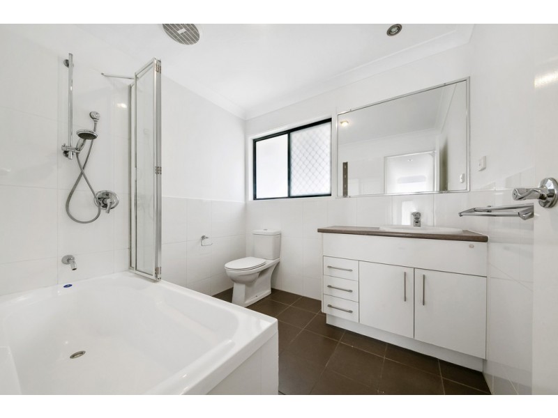 2/57 YORK STREET, Nundah QLD 4012