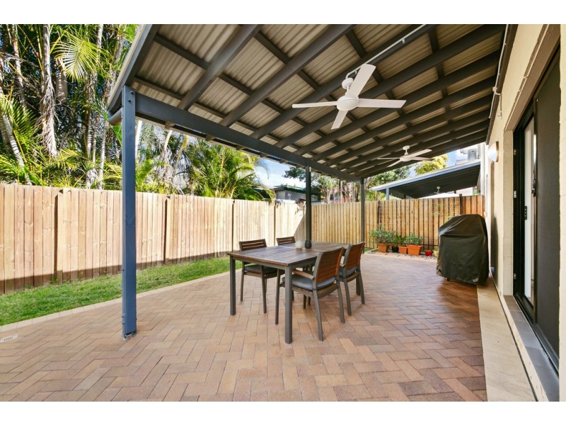 2/57 YORK STREET, Nundah QLD 4012