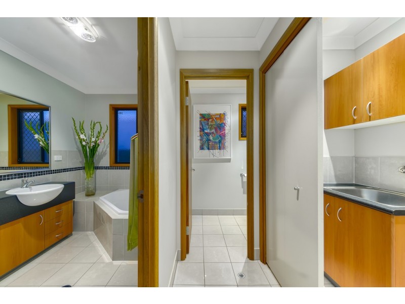 28 Scott Street, Kedron QLD 4031