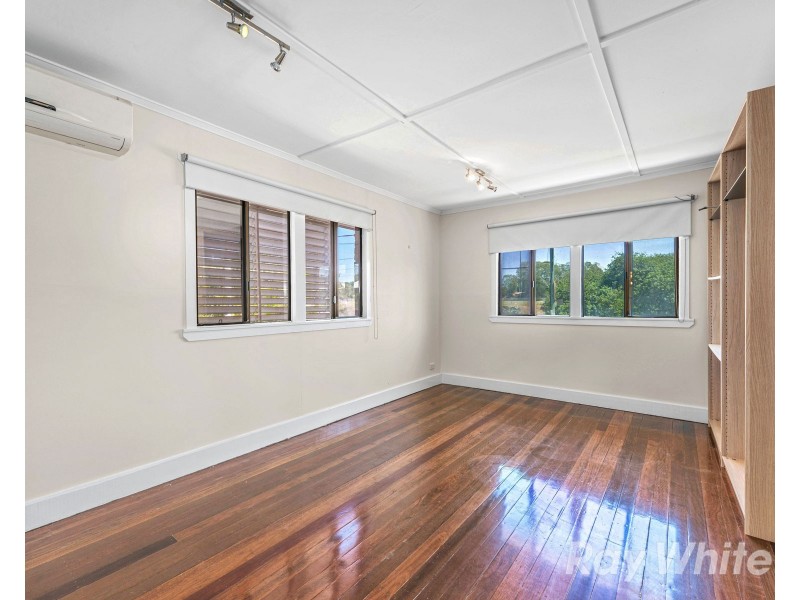 2 Glen Kedron Lane, Kedron QLD 4031