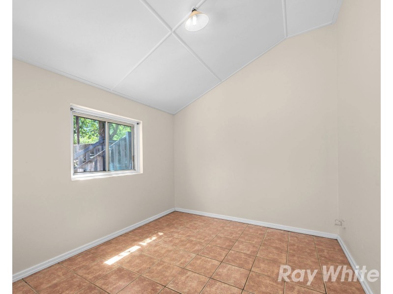 2 Glen Kedron Lane, Kedron QLD 4031