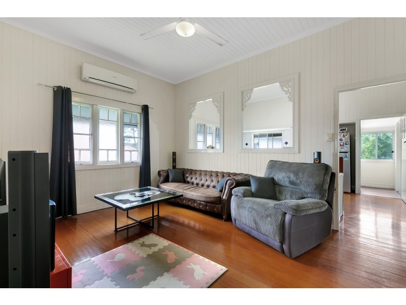 26 EDGAR STREET, Northgate QLD 4013