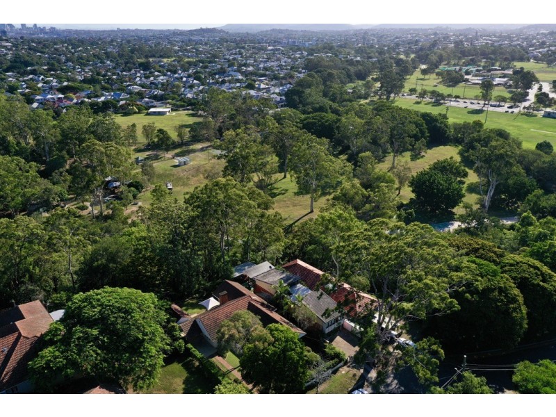 38 CAREW STREET, Nundah QLD 4012