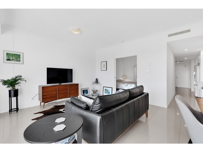 203/47 NUNDAH STREET, Nundah QLD 4012