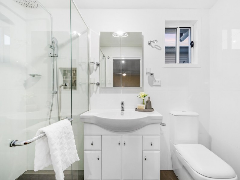 32 Highcrest Avenue, Wavell Heights QLD 4012