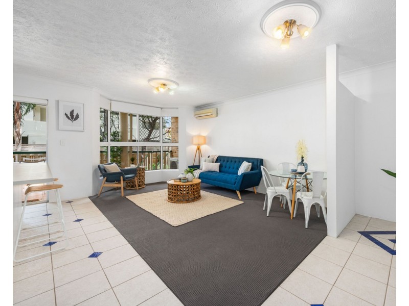 1/7 CAMERON STREET, Nundah QLD 4012