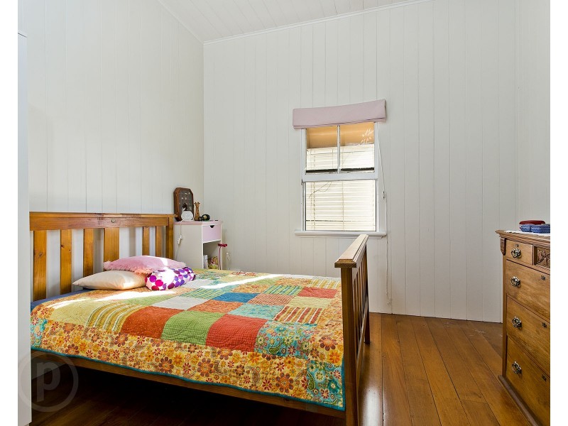 28 Buckland Road, Nundah QLD 4012