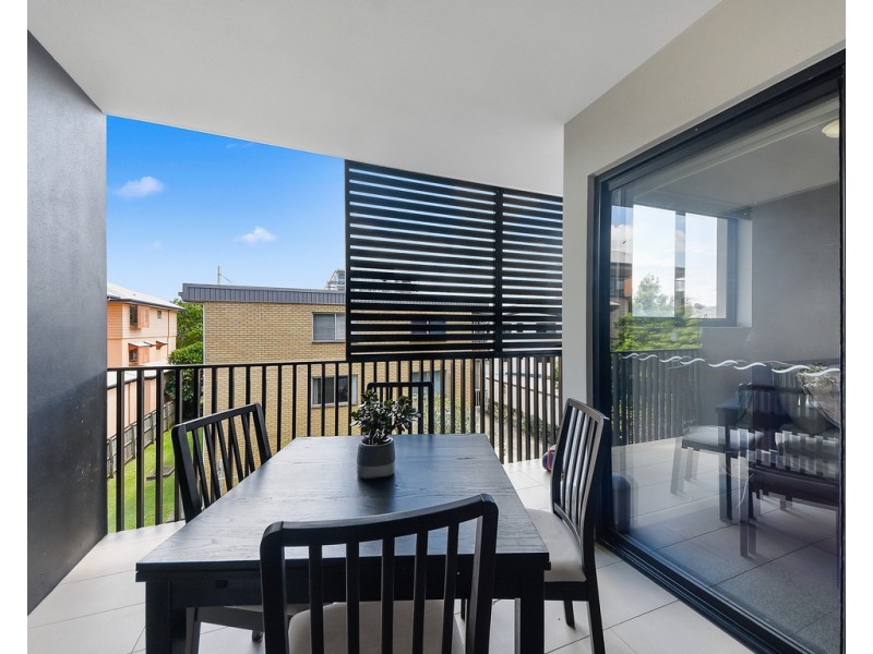 325/124 Melton Road, Nundah QLD 4012