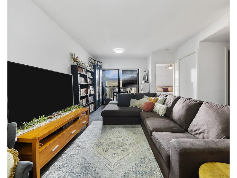 325/124 Melton Road, Nundah QLD 4012