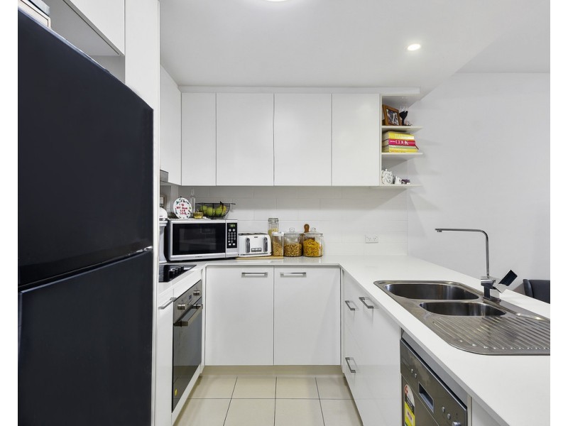 325/124 Melton Road, Nundah QLD 4012