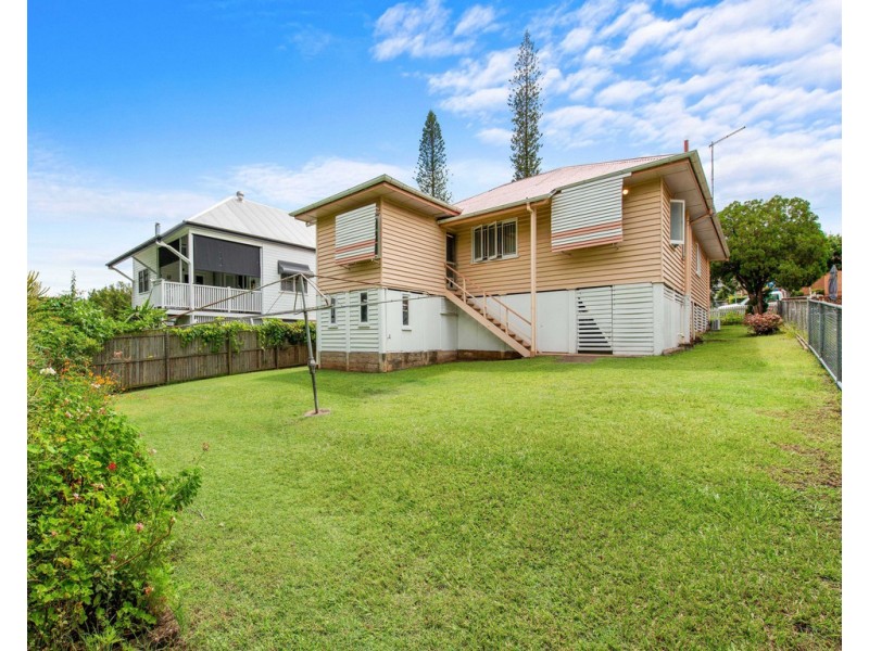 15 Leslie Street, Nundah QLD 4012