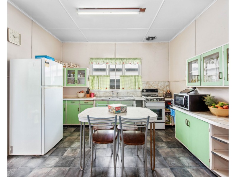 15 Leslie Street, Nundah QLD 4012