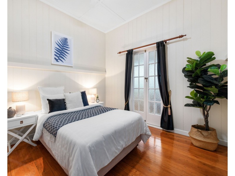 2 Maynard Street, Nundah QLD 4012