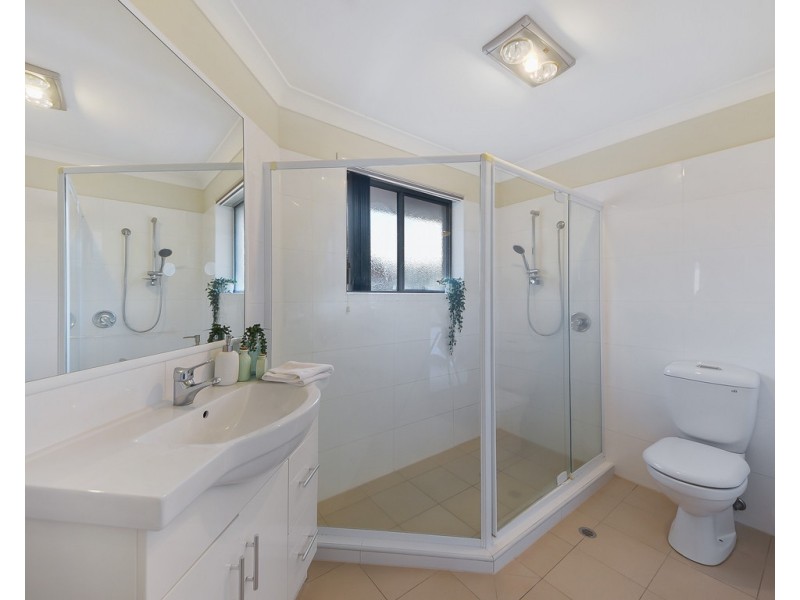 2/11 Duke Street, Nundah QLD 4012