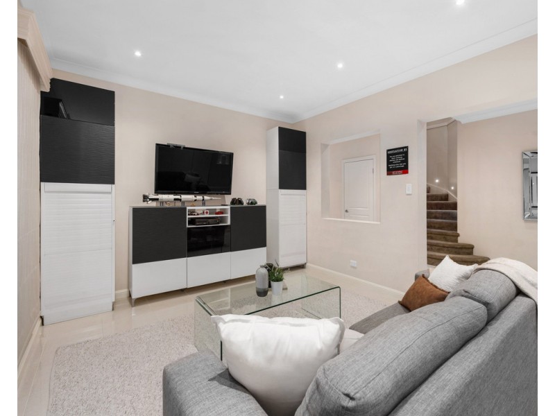 65 Mylne Street, Chermside QLD 4032