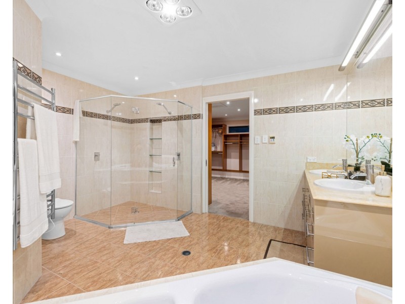 65 Mylne Street, Chermside QLD 4032