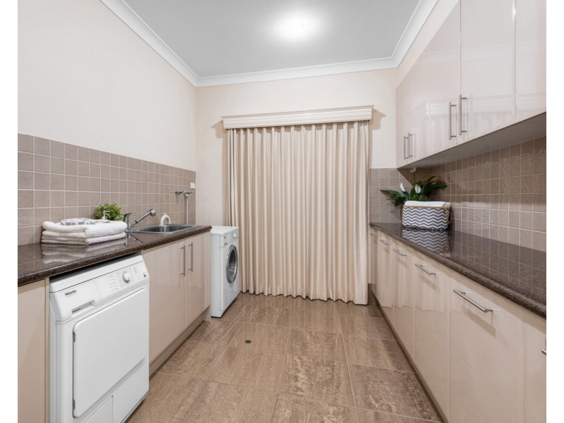 65 Mylne Street, Chermside QLD 4032