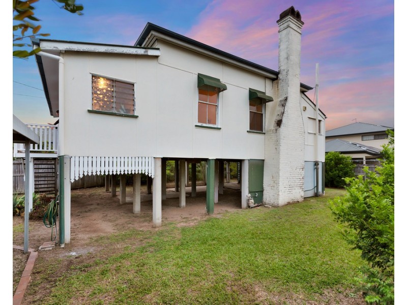 1524 SANDGATE ROAD, Nundah QLD 4012