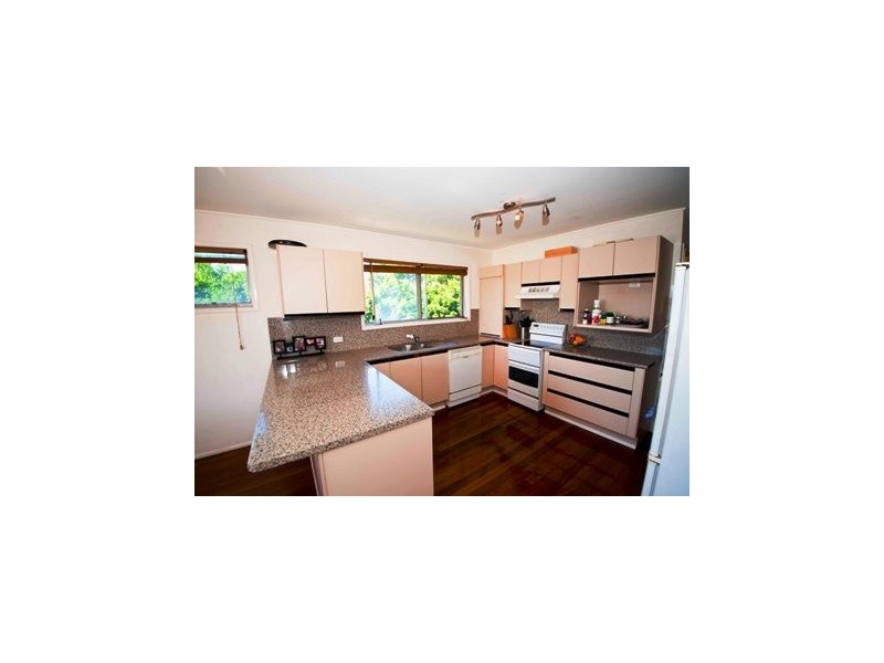 81 Bayview Terrace, Wavell Heights QLD 4012