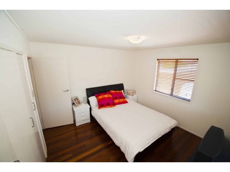 81 Bayview Terrace, Wavell Heights QLD 4012