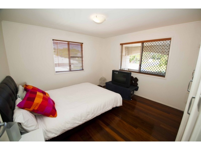 81 Bayview Terrace, Wavell Heights QLD 4012