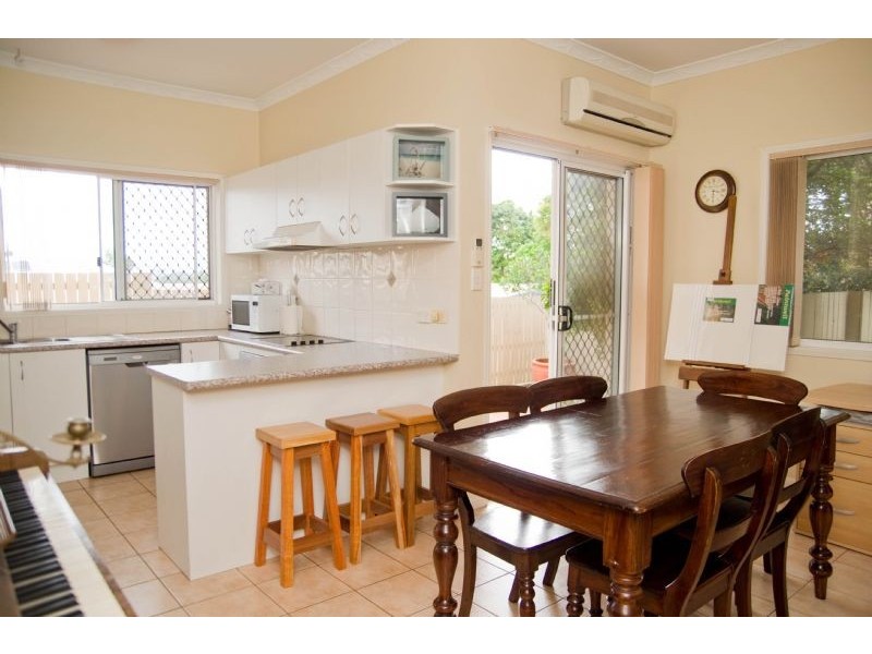 2/45 Morris Street, Wooloowin QLD 4030