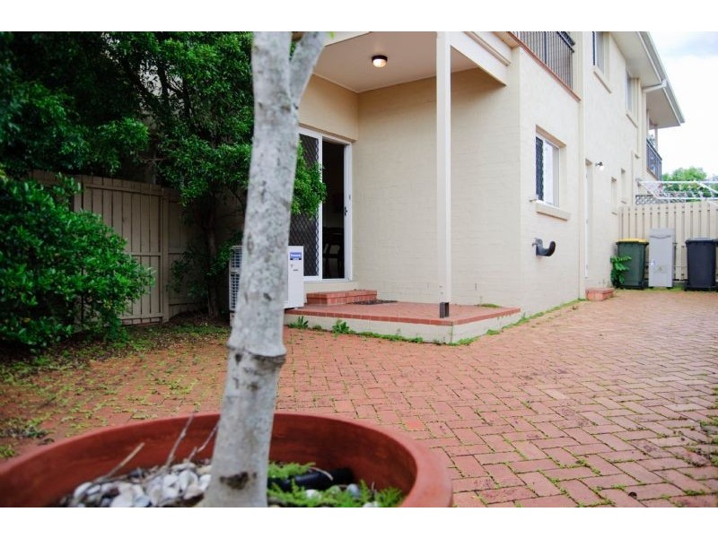 2/45 Morris Street, Wooloowin QLD 4030