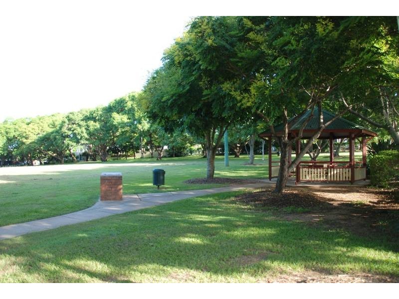 4 Derby Street, Hendra QLD 4011