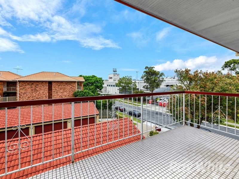 4/26 Kreutzer Street, Nundah QLD 4012