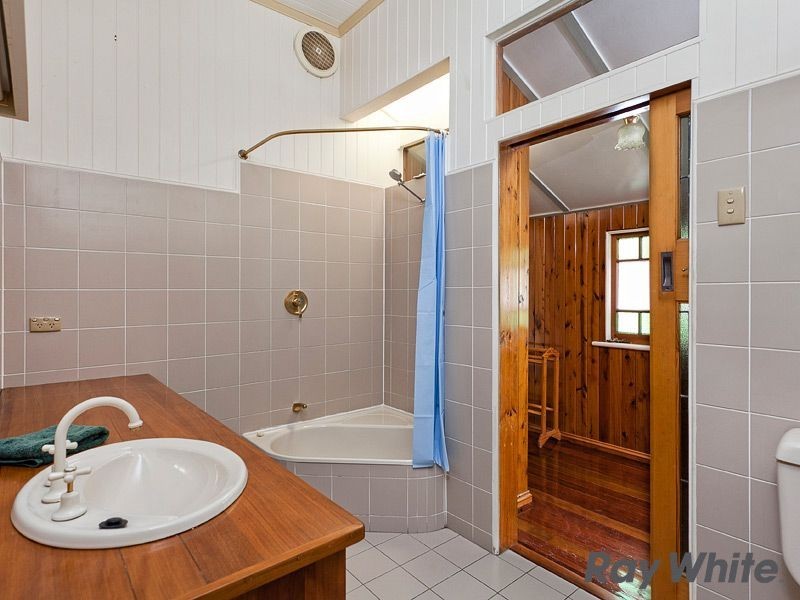 50 Buckle Street, Northgate QLD 4013