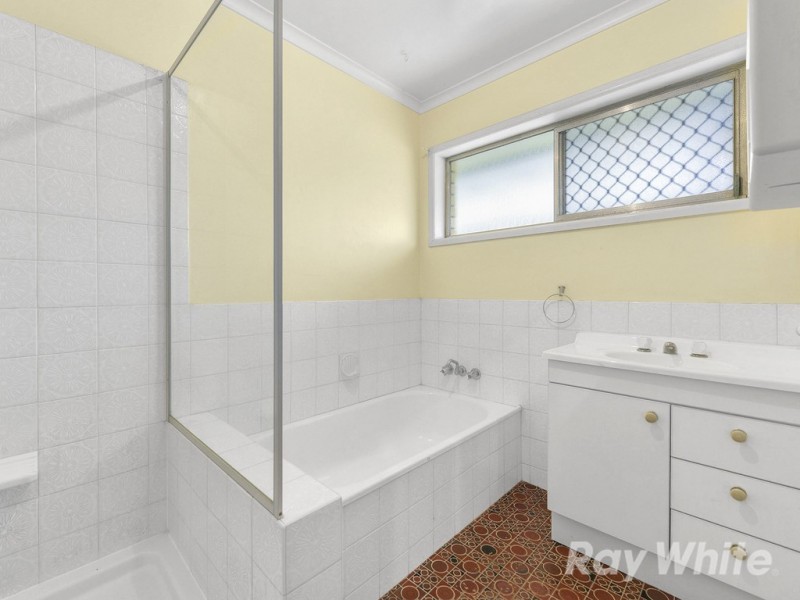 2 Alkeeba Street, Banyo QLD 4014