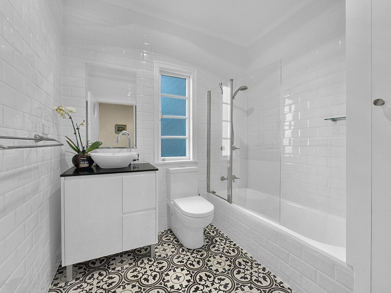 17 Beeby Street, Wavell Heights QLD 4012