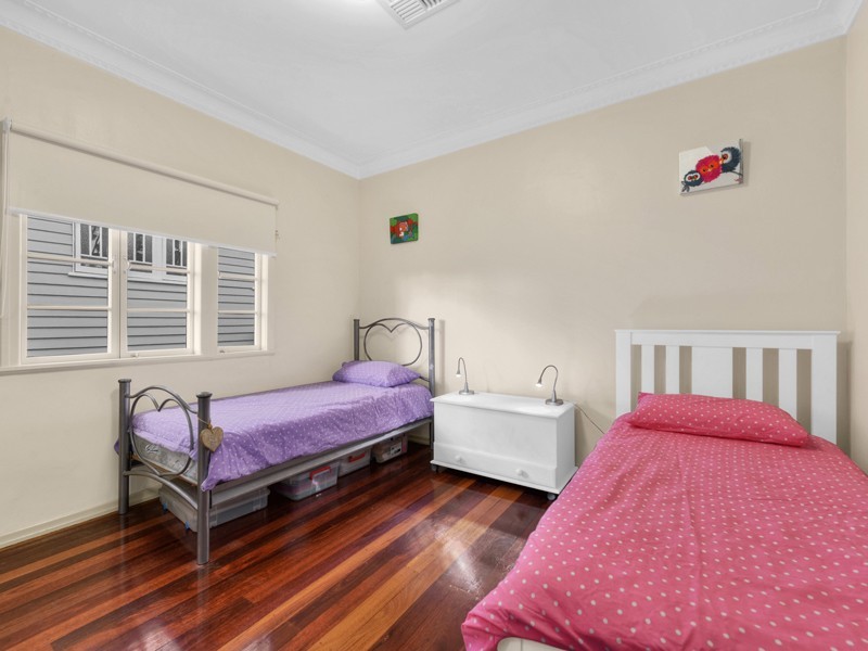 17 Beeby Street, Wavell Heights QLD 4012