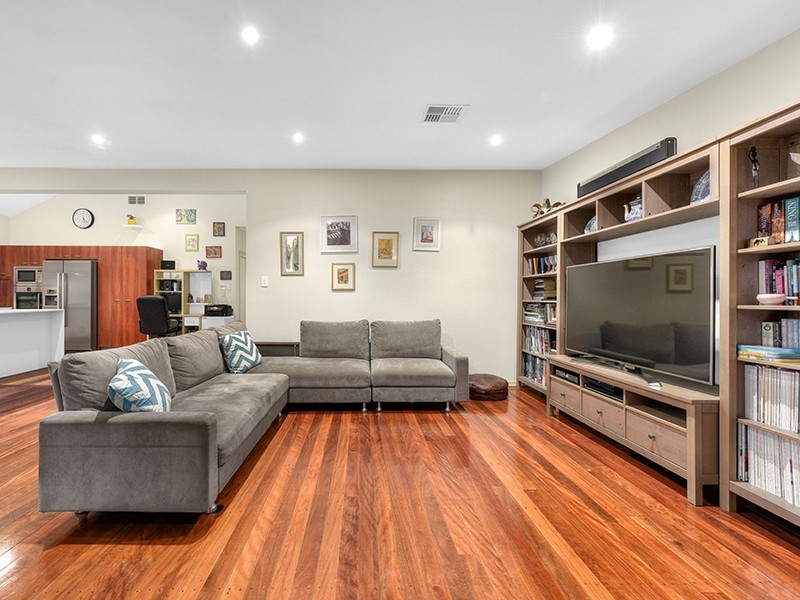 17 Beeby Street, Wavell Heights QLD 4012