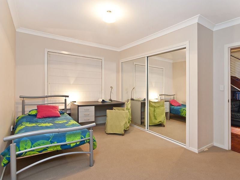 138 Rode Road, Wavell Heights QLD 4012