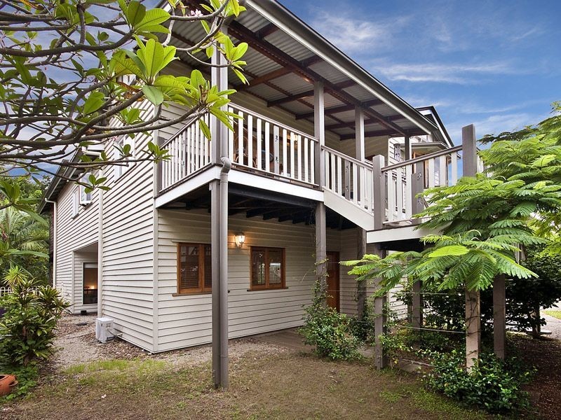 138 Rode Road, Wavell Heights QLD 4012