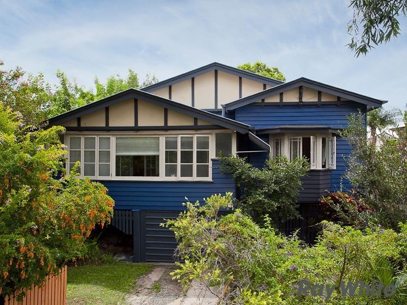 71 Lodge Road, Wooloowin QLD 4030