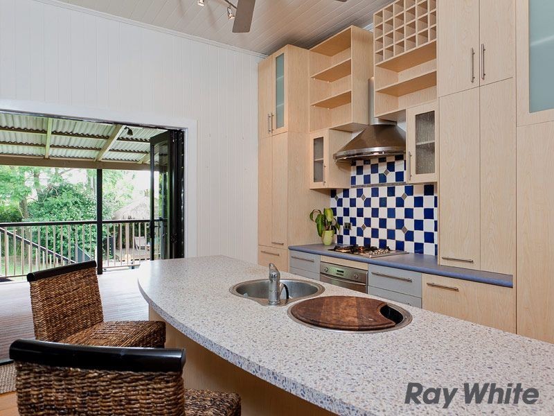 71 Lodge Road, Wooloowin QLD 4030