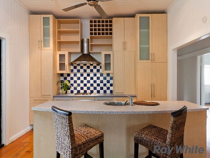 71 Lodge Road, Wooloowin QLD 4030