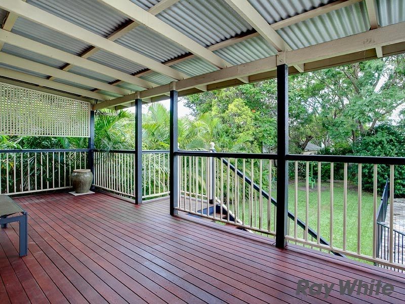 71 Lodge Road, Wooloowin QLD 4030