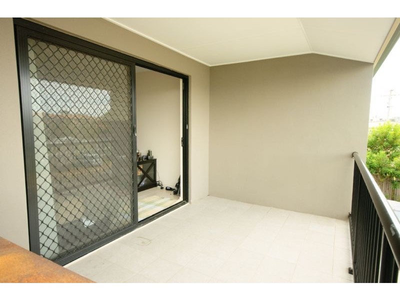 4/3 Railway Parade, Nundah QLD 4012