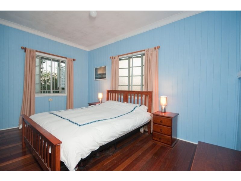 27 Dalrymple Street, Wilston QLD 4051