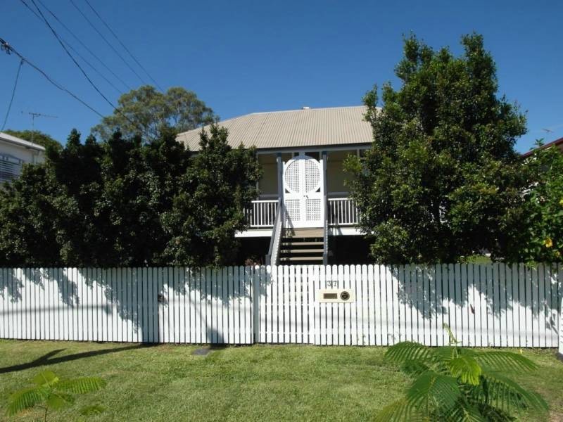 37 Vernon Street, Nundah QLD 4012