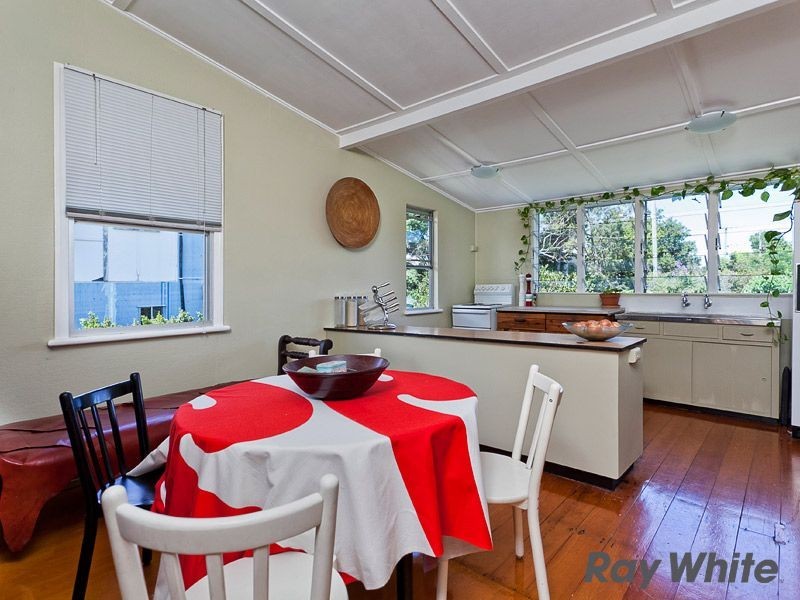 37 Vernon Street, Nundah QLD 4012