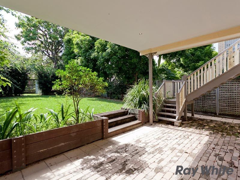 39  Collins Street, Nundah QLD 4012