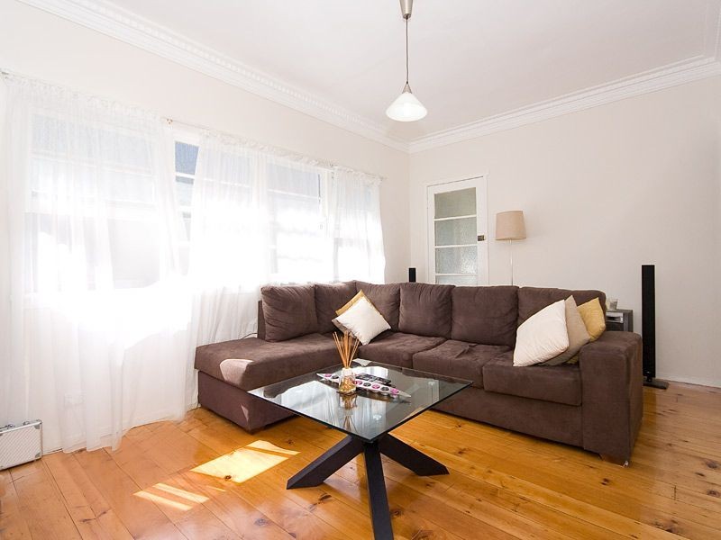 10 Warril Street, Wavell Heights QLD 4012