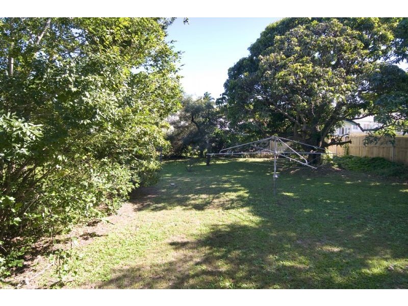 10 Warril Street, Wavell Heights QLD 4012