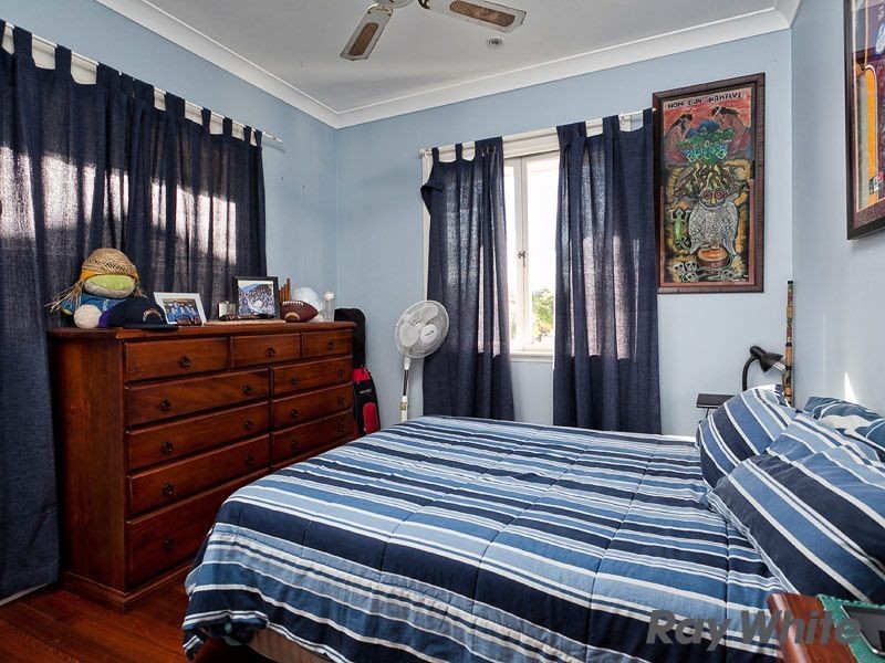 54 Julia St, Wavell Heights QLD 4012