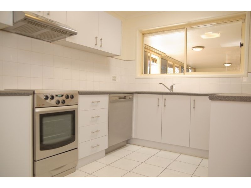 2/89 Nellie Street, Nundah QLD 4012